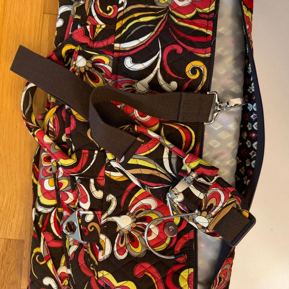 Vera Bradley Garment Bag Womens OS Multicolor Excellent Symphony in‎ Hue Floral